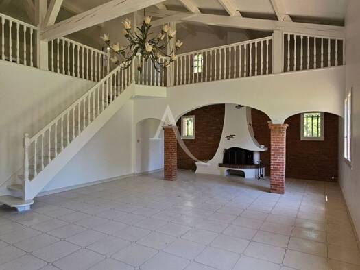 Maison à vendre 575 000 € 8 pièces 6 chambres 250 m² 1 620 m² de terrain Castelmaurou 31180