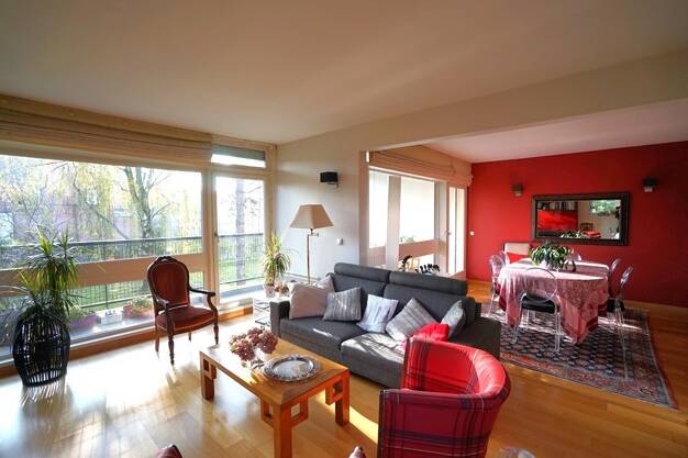 Appartement à vendre 359 000 € 5 pièces 4 chambres 147 m² 1er étage Lille 59800