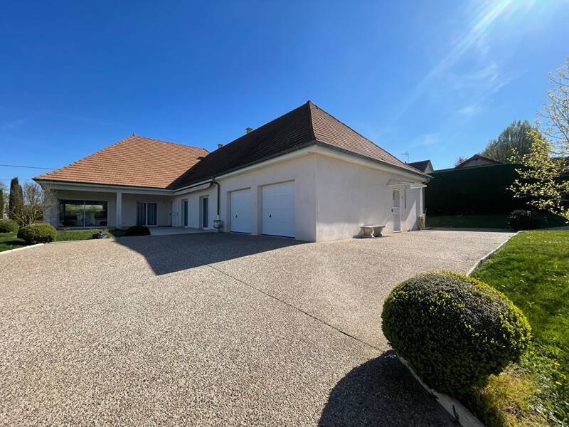 Maison à vendre, 220m², SAINT LEGER SUR DHEUNE