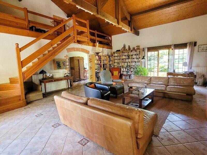 Maison à vendre, 230m², SAINT GEOURS DE MAREMNE