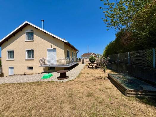 Maison à vendre 249 000 € 5 pièces 4 chambres 120 m² 460 m² de terrain Doissin 38730