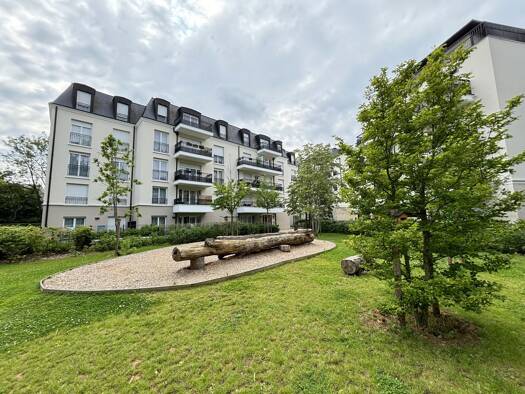 Appartement à vendre 285 000 € 3 pièces 2 chambres 60 m² Étage 4/4 Gambetta Le Plessis-Trévise 94420