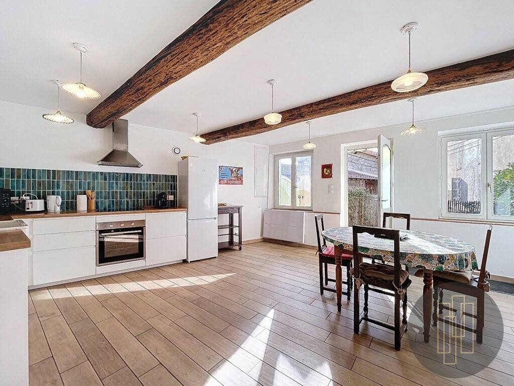 Maison à vendre, 102m², MONTMERLE SUR SAONE
