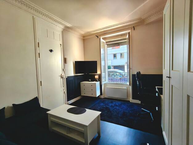 Appartement à vendre 160 000 € 1 pièce 18 m² RDC/4 Piscine Montrouge 92120