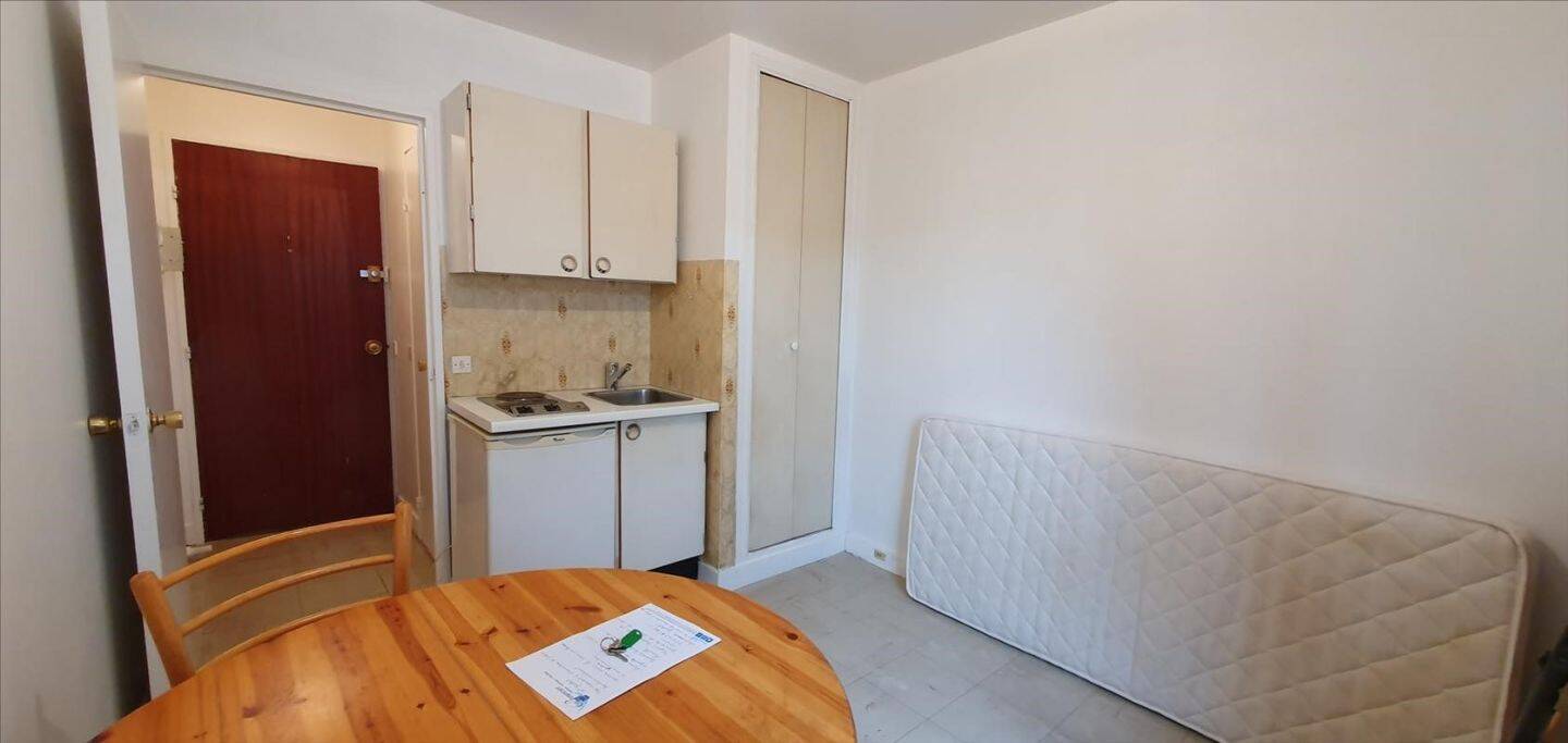Maison à louer, 11m², NANTERRE