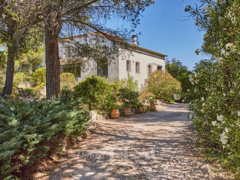 Maison à vendre, 150m², MAUSSANE LES ALPILLES