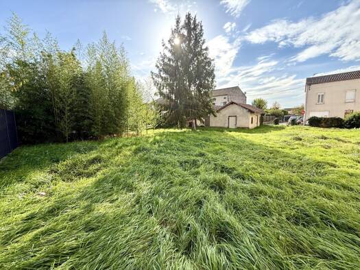 Terrain constructible à vendre 79 900 € 491 m² de terrain Eysses Villeneuve-sur-Lot 47300