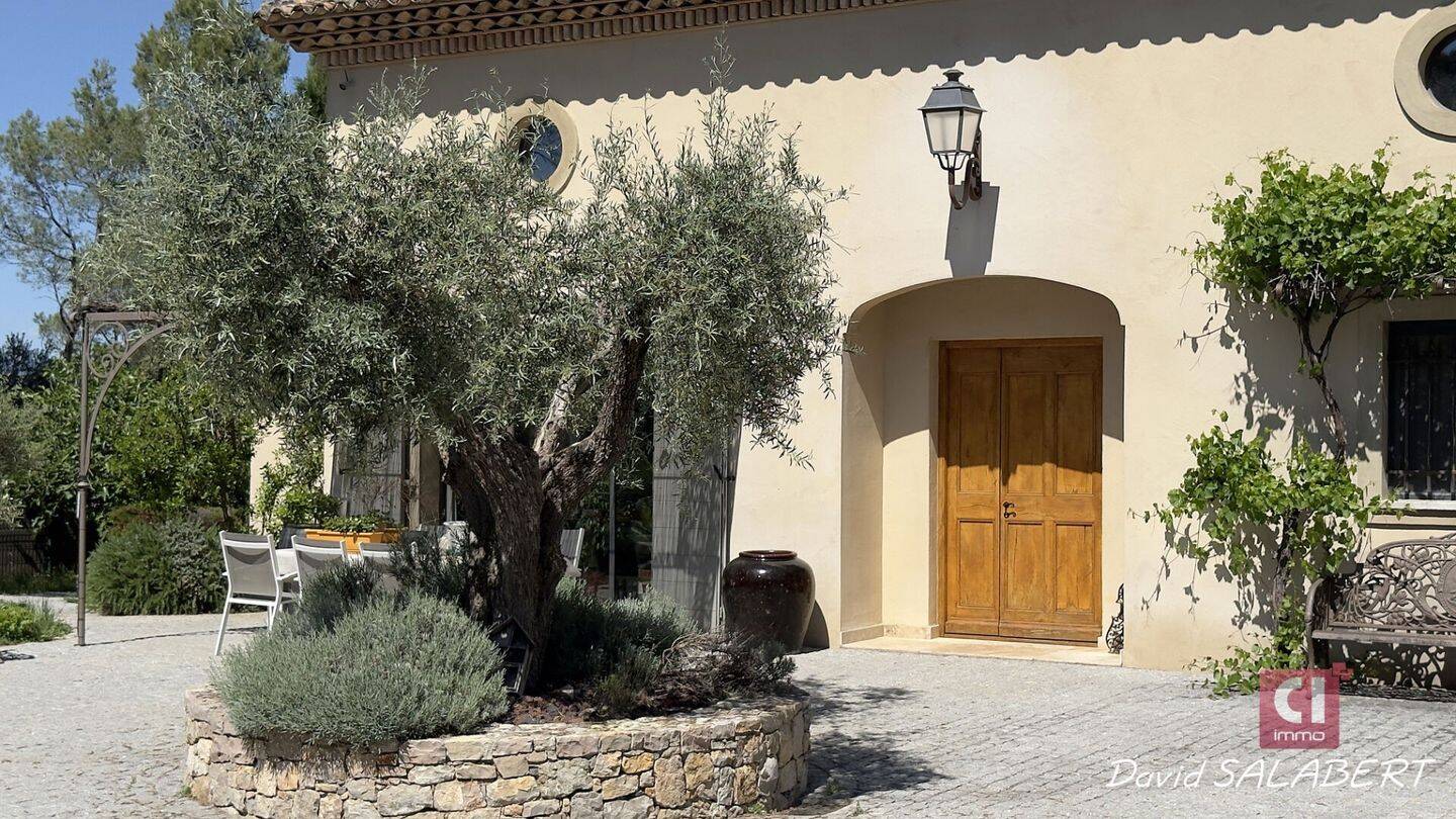 Maison à vendre, 195m², LE THORONET
