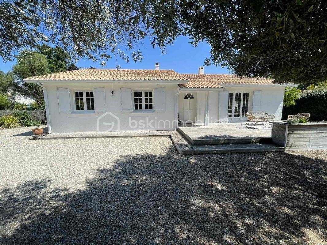 Maison à vendre, 130m², SOULAC SUR MER