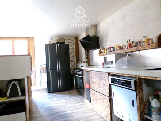 Maison à vendre 229 900 € 8 pièces 5 chambres 224,31 m² 1 663 m² de terrain Sainte-Marie-de-Vaux 87420