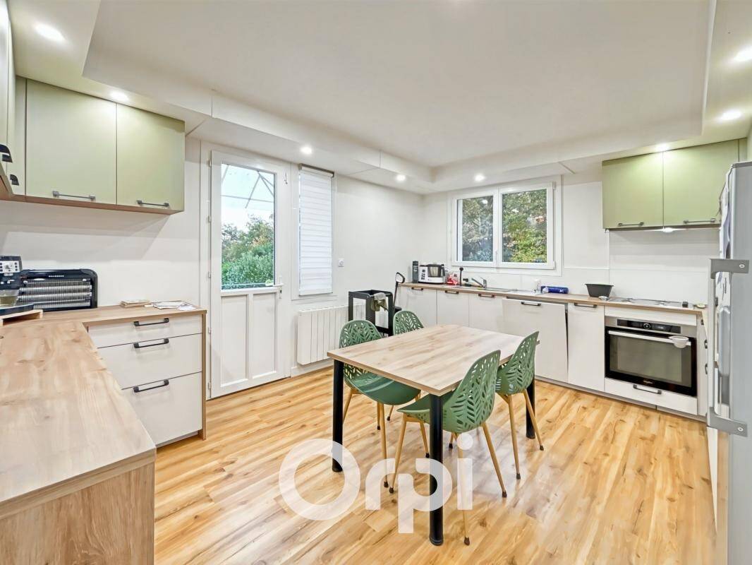Maison à vendre, 158m², LA ROCHE SUR YON