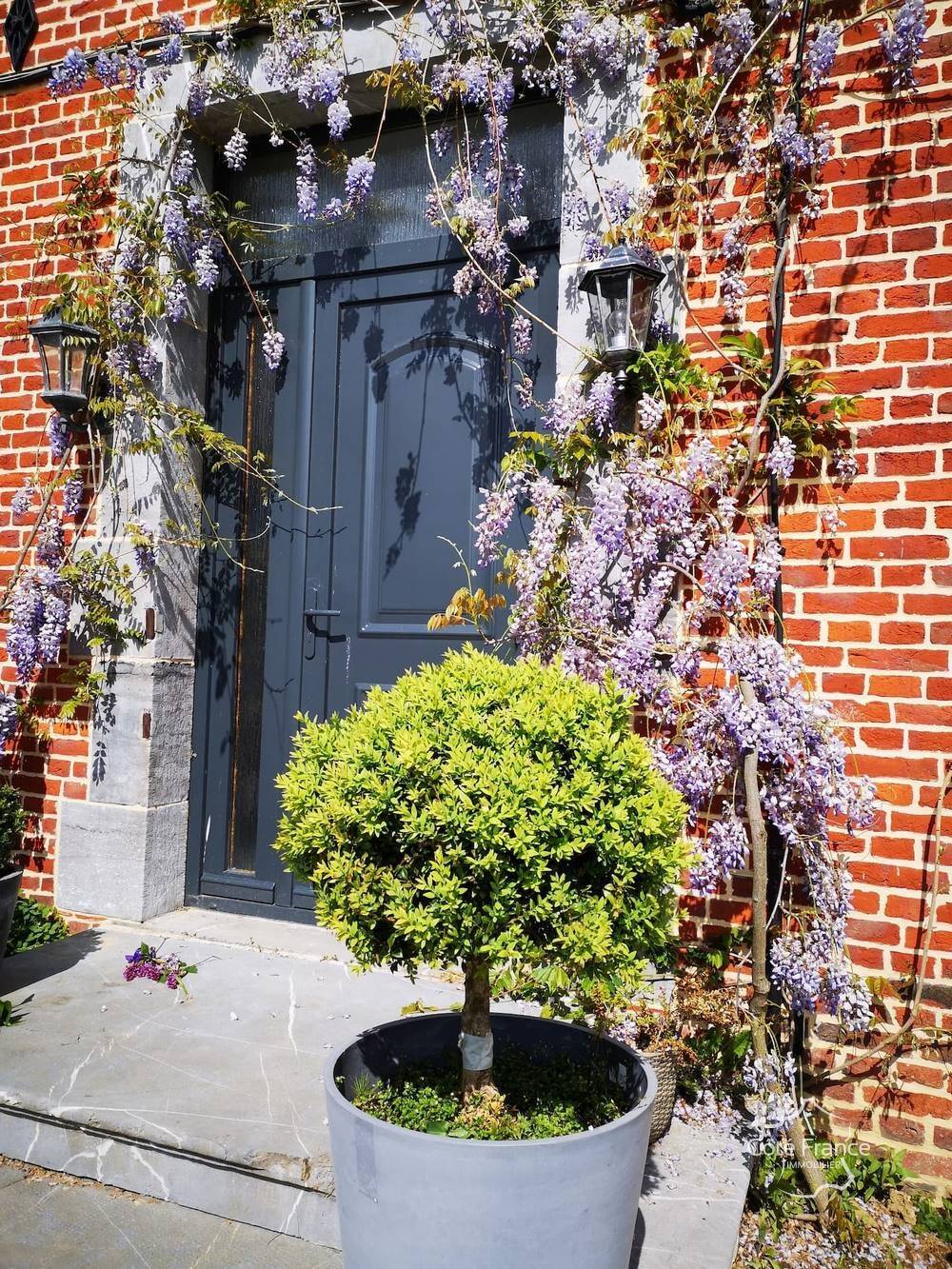 Maison à vendre, 210m², LA NEUVILLE LES DORENGT