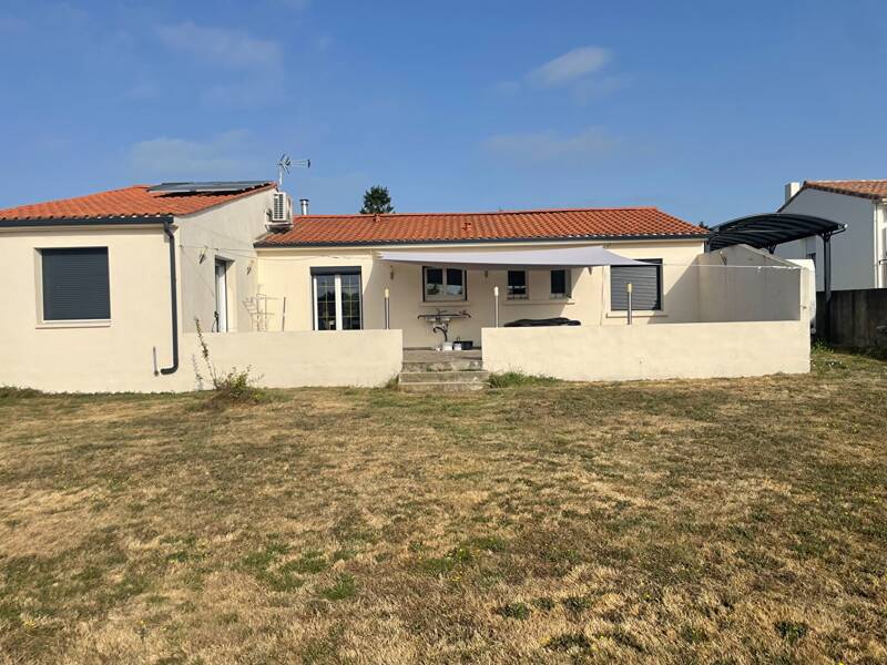 Maison à vendre, 111m², SAINT CHRISTOPHE DU LIGNERON