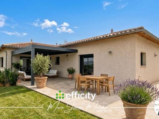 Villa à vendre 675 000 € 6 pièces 3 chambres 140 m² 1 200 m² de terrain Lachassagne 69480