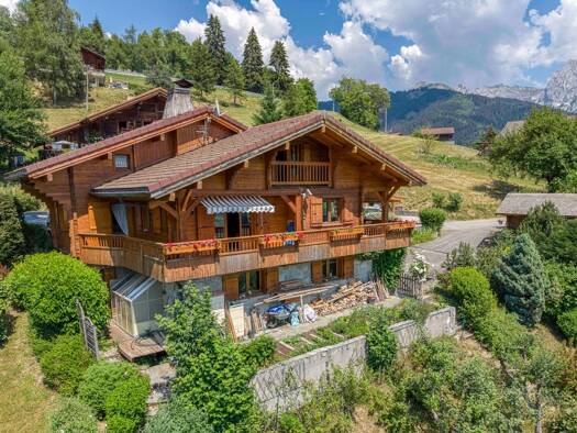 Chalet en viager occupé Bouquet 317 000 € 5 pièces 3 chambres 110 m² Manigod 74230