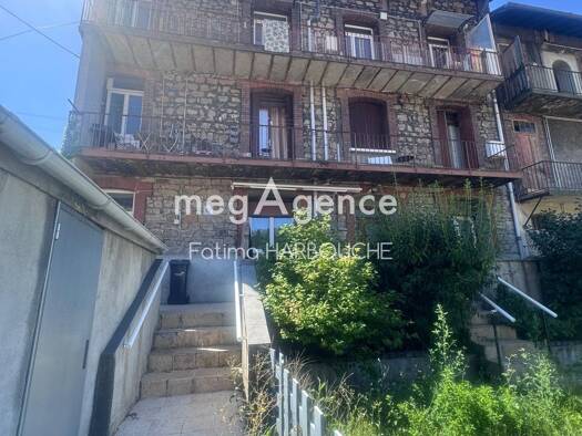 Duplex à vendre 130 000 € 7 pièces 5 chambres 118 m² 1er étage Centre Ville Est Le Chambon-Feugerolles 42500