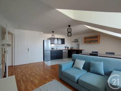 Appartement à vendre 269 000 € 3 pièces 2 chambres 72,7 m² 4ème étage Villiers sur Marne 94350