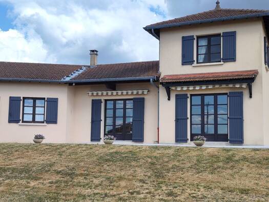 Maison à vendre 279 000 € 5 pièces 3 chambres 116 m² 2 151 m² de terrain Sainte-Foy-l'Argentière 69610