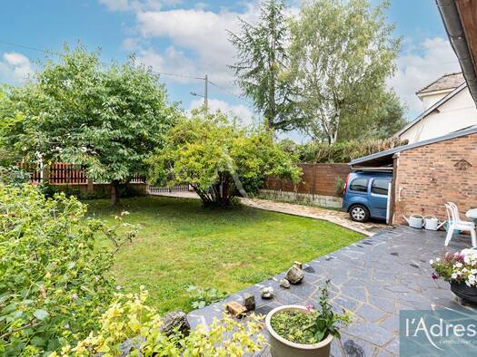 Maison à vendre 425 000 € 5 pièces 3 chambres 100 m² 329 m² de terrain Haut Guichet-Centre Ouest Orsay 91400