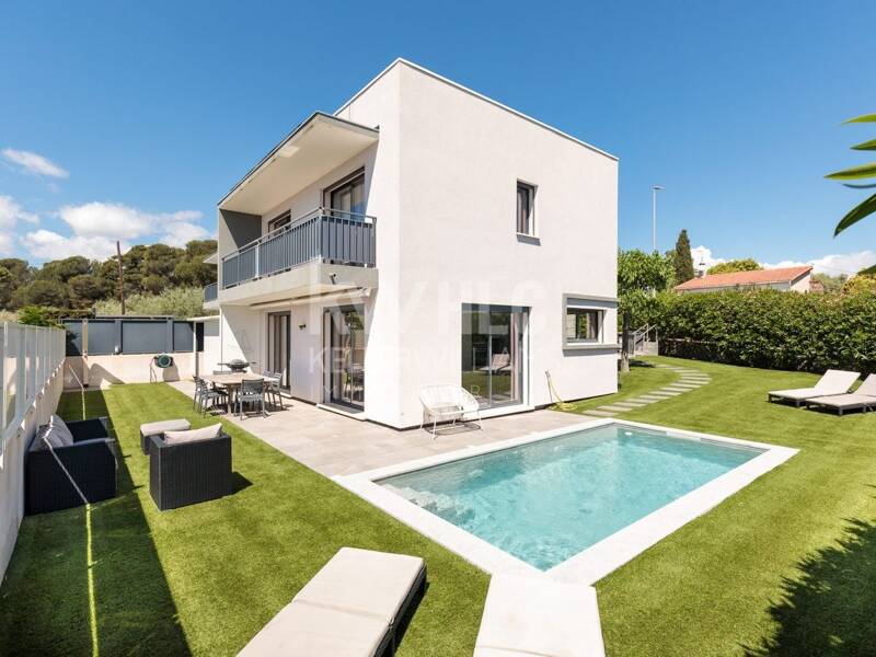 Maison à vendre, 208m², ANTIBES