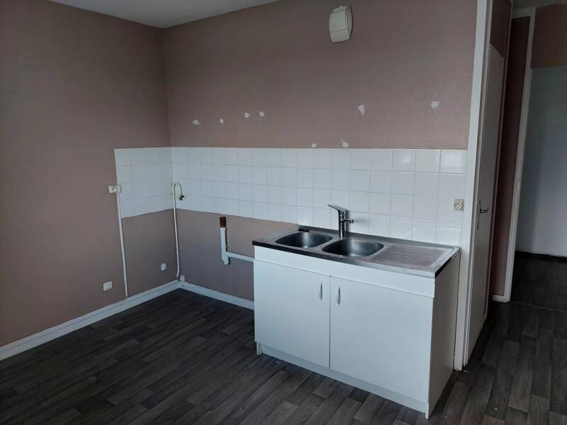 Maison à louer, 76m², SAINT ETIENNE