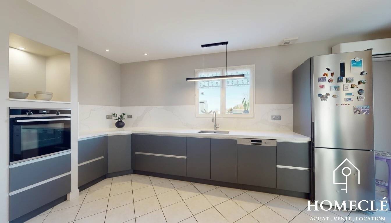 Maison à vendre, 153m², MONTMERLE SUR SAONE