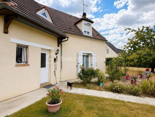 Maison à vendre 294 000 € 6 pièces 5 chambres 153 m² 1 250 m² de terrain Gisors 27140