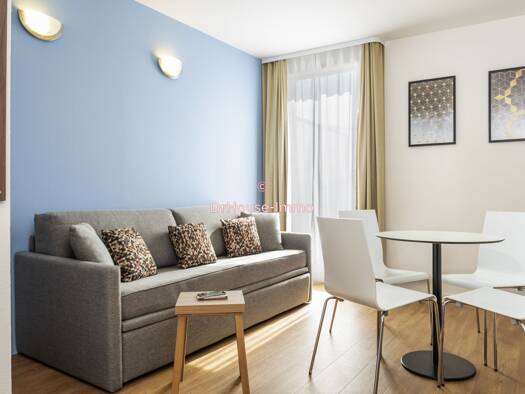 Appartement à vendre 99 000 € 1 pièce 22 m² Étage 3/5 Ivry Port Centre Ivry-sur-Seine 94200