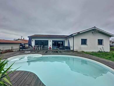 Maison à vendre 365 000 € 5 pièces 3 chambres 125 m² 767 m² de terrain Fargues St Hilaire 33370