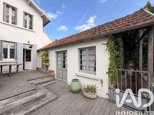 Maison à vendre 499 000 € 5 pièces 3 chambres 115 m² 400 m² de terrain Lafond La Rochelle 17000