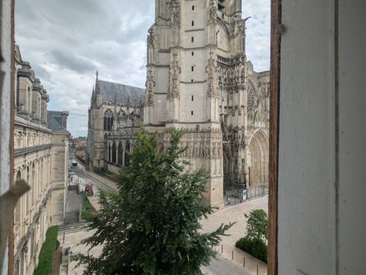 Appartement à vendre 148 000 € 4 pièces 3 chambres 95 m² Étage 3/3 Troyes 10000