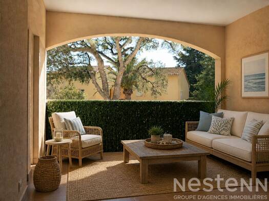 Appartement à vendre 247 900 € 2 pièces 1 chambre 50,7 m² 1er étage Sud Ouest Bormes-les-Mimosas 83230