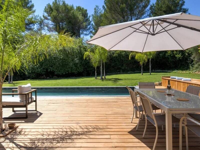 Maison à louer, 180m², MOUANS SARTOUX