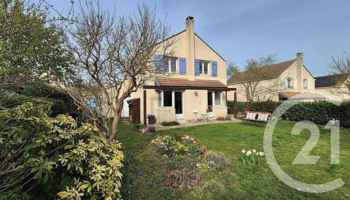 Maison à vendre, 119m², CERGY