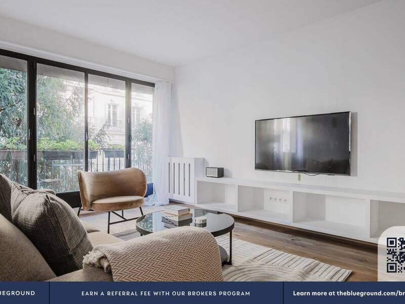 Maison à louer, 73m², PARIS 16E