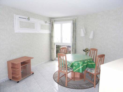 Triplex à vendre 153 000 € 1 pièce 31,17 m² Étage 1/3 Mairie Poissy 78300