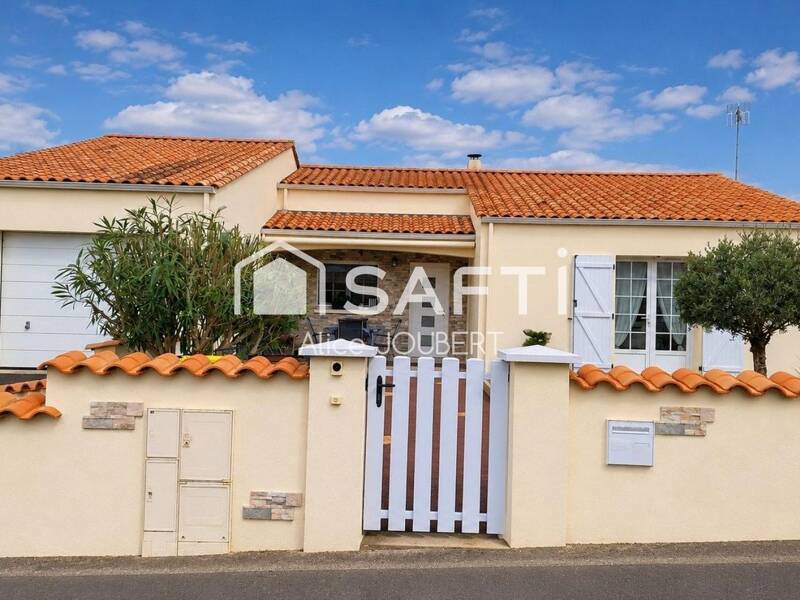 Maison à vendre, 122m², TALMONT SAINT HILAIRE