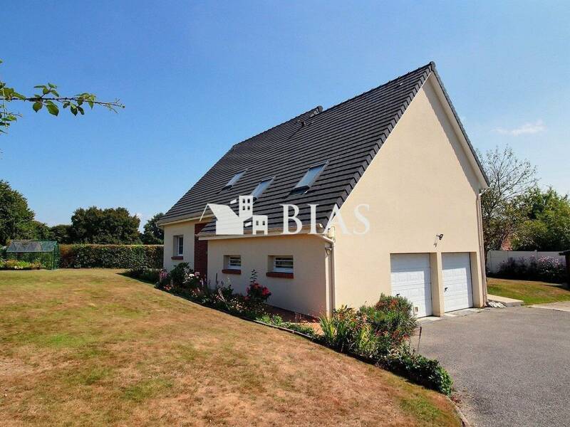 Maison à vendre, 129m², SAINT OUEN DE THOUBERVILLE