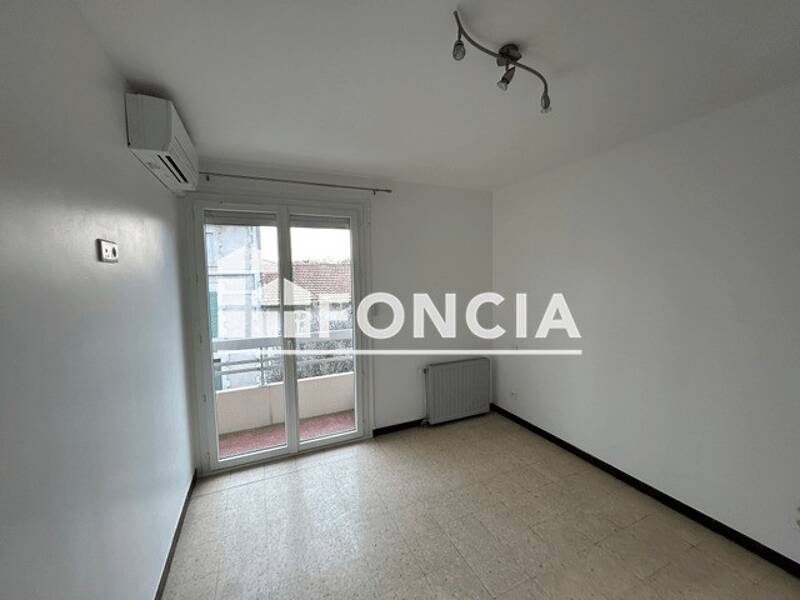 Maison à louer, 47m², NIMES