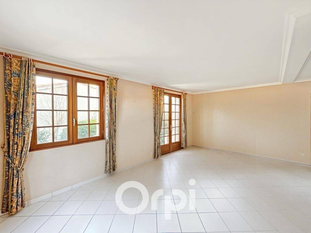 Maison à vendre, 111m², LA ROCHE SUR YON