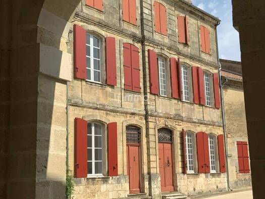 Maison à vendre 550 000 € 25 pièces 9 chambres 644 m² 2 966 m² de terrain Le Mas-d'Agenais 47430