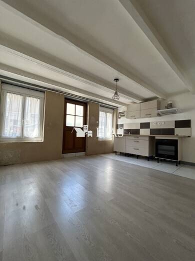 Appartement à vendre 109 140 € 2 pièces 1 chambre 33 m² RDC Pont-l'Évêque 14130