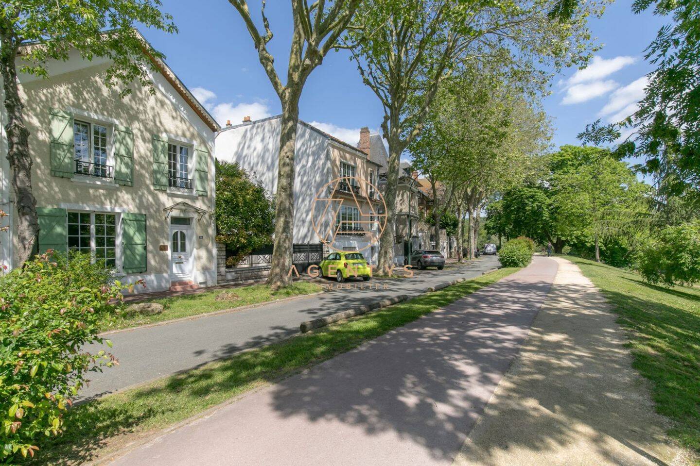 Maison à vendre, 149m², SAINT MAUR DES FOSSES