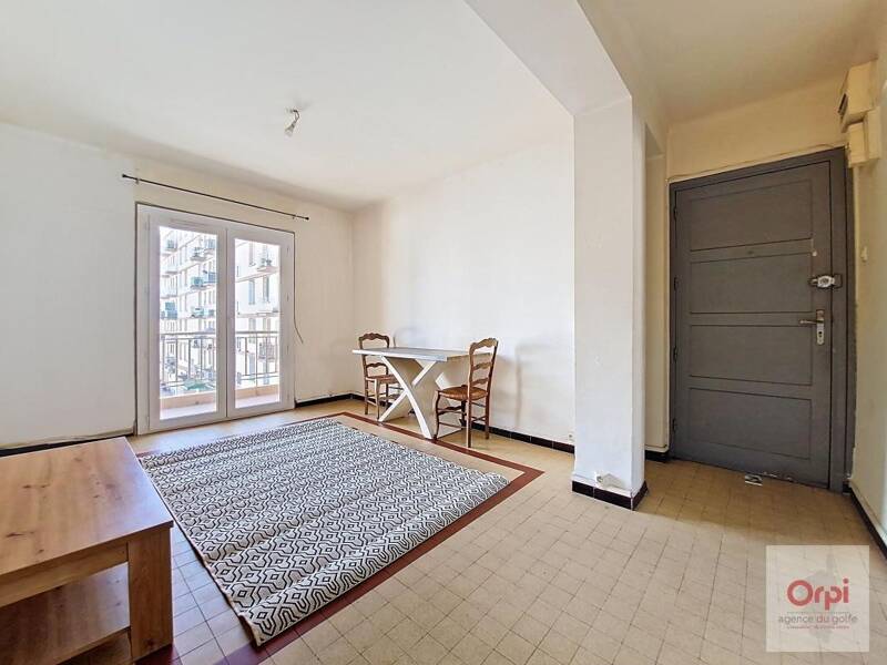 Maison à louer, 51m², AJACCIO