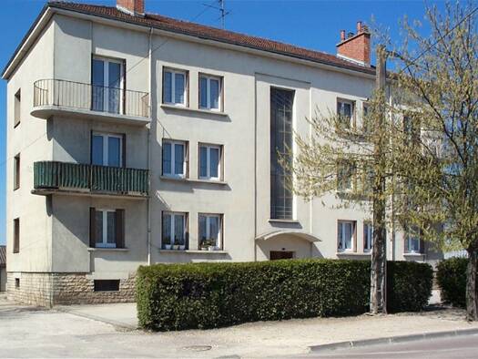 Appartement à louer 556 € 3 pièces 2 chambres 60 m² Étage 2/2 Nord Est Châtillon-sur-Seine 21400