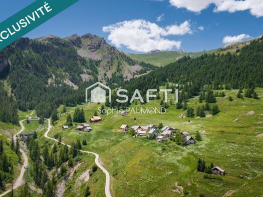 Chalet à vendre 396 000 € 2 pièces 1 chambre 80 m² 70 m² de terrain La Salle-les-Alpes 05240