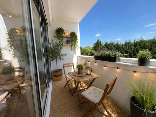 Appartement à vendre 167 000 € 3 pièces 2 chambres 64 m² Étage 1/3 Sud Carbon-Blanc 33560