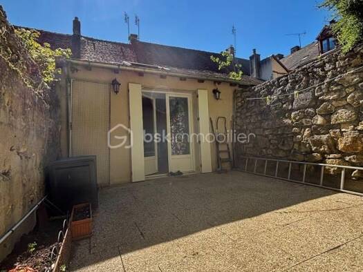 Maison de ville à vendre 65 000 € 3 pièces 2 chambres 74 m² Le Blanc 36300