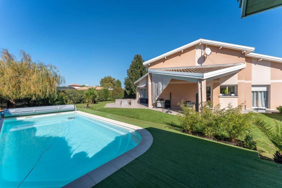 Maison à vendre, 196m², GUJAN MESTRAS
