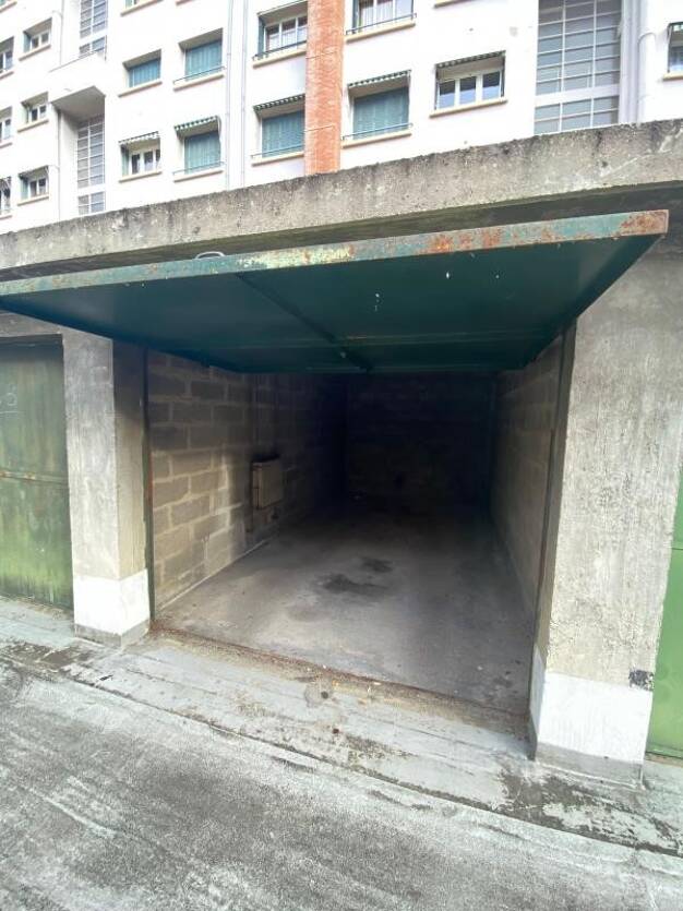 Garage/Stationnement à louer 133 € 14 m² Plateau de la Croix Rousse-Ouest Lyon 4ème 69004